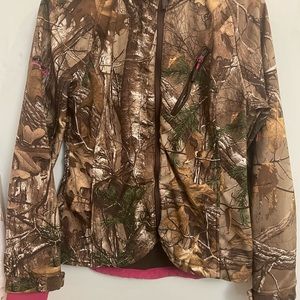 Woman’s Medium Reeltree jacket